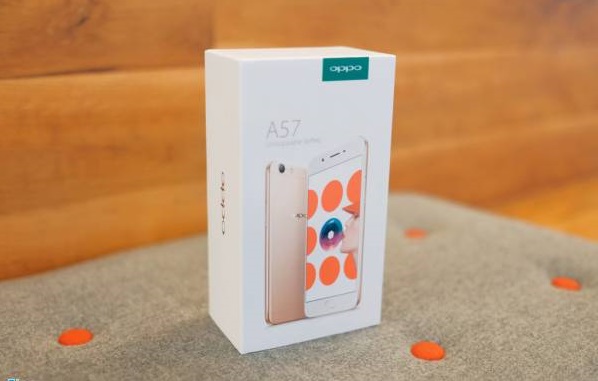 Oppo F3 Lite (A57) – стильный смартфон для поклонников селфи Oppo F3 Lite (A57) – стильный смартфон для поклонников селфи